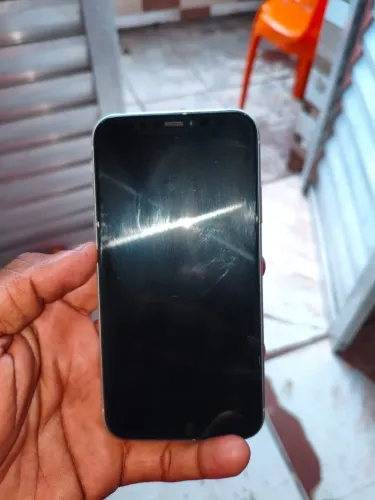 iPhone XR pra retirada de peça ou pra conserta quem quiser 