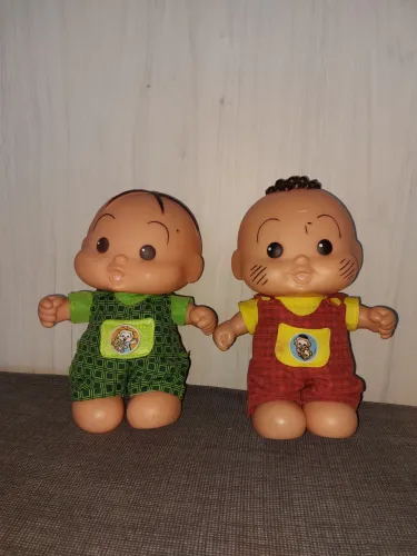 Bonecos CEBOLINHA e CASCÃO.