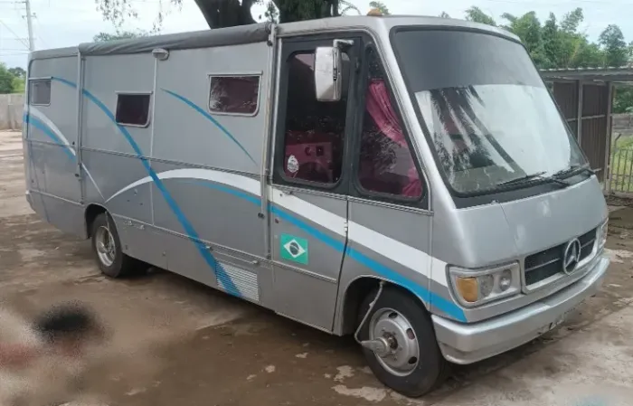 MOTORHOME MERCEDES BENZ 913 MARCOPOLO SENIOR