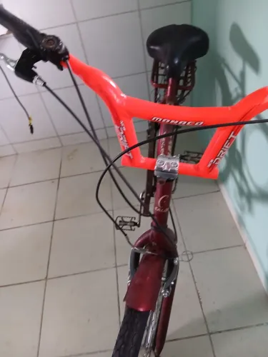 Bicicleta barra forte original freio novo pneus novos
