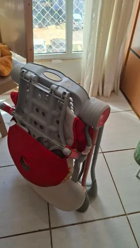 Cadeira de alimentação