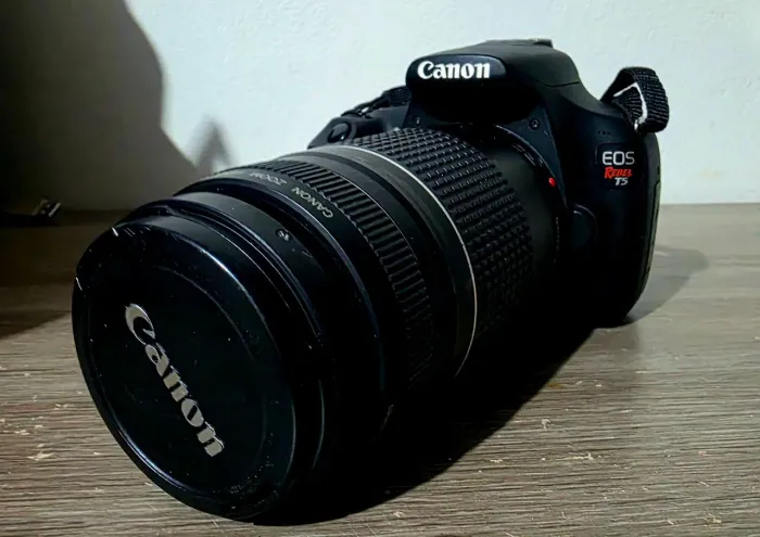 Câmera e Lentes canon. 