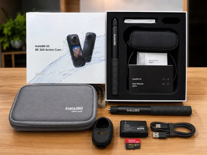 Insta 360 X5 8K + Essencial Bundle + Cartão de Memória