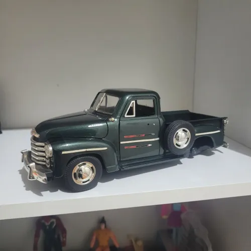 Veiculo Miniatura Carro Chevrolet Pickup 3100 C10 Marca Mira 1/18 Para Restaurar