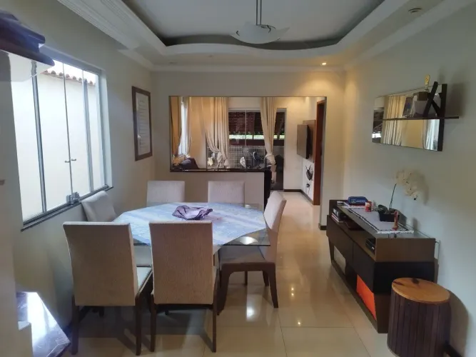 Excelente casa em sarzedo