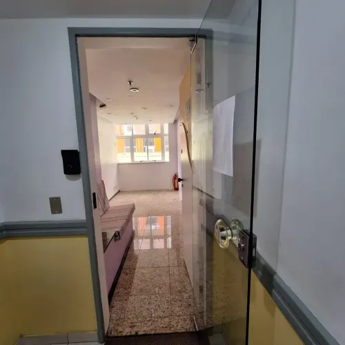 Sala/Conjunto para aluguel possui 30 metros quadrados em São Francisco - Niterói - Rio de