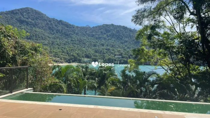 Casa com 4 quartos à venda, 657 m² por R$ 9.990.000 - Piraquara (Cunhambebe) - Angra dos R