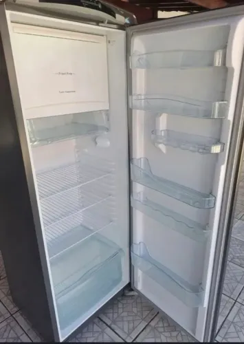Geladeira Frost Free Consul Inox 337 litros + entrega grátis em Sorocaba.