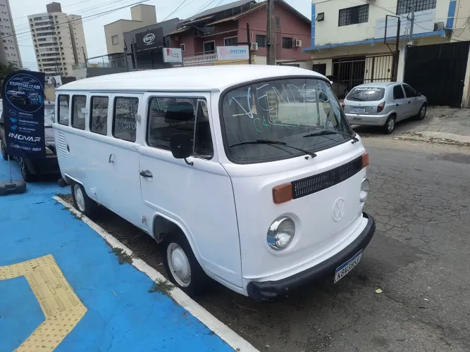 Volkswagen Kombi Standard/ Luxo/ Serie Prata 1995