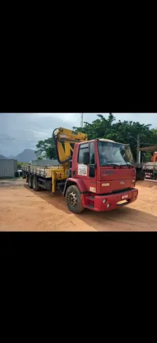 Ford Cargo 2422e Munck