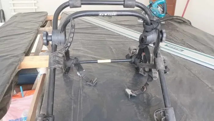 SUPORTE PARA CARREGAR BICICLETA