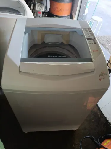 Máquina de lavar roupa 