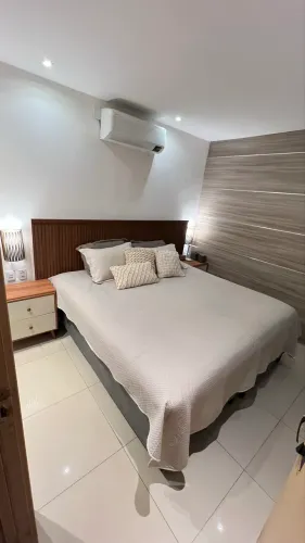 Cama Box King size - americana