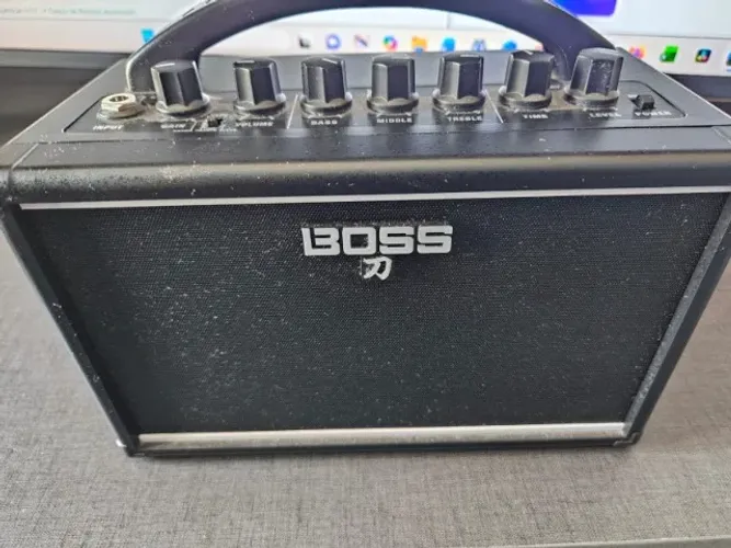 Amplificador boss katana mini