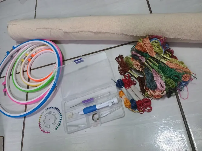 Kit de Bordado Russo - Pronto para Uso