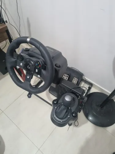 Volante Logitech G920 + Câmbio G Drivingforce + Cockpit Kfireracing pouquissímo usado
