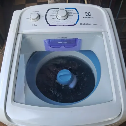 Vendo maquina de lavar eletrolux 11kilos excelente oportunidade