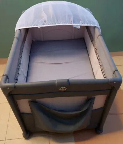 Berço Portátil (Chiqueirinho com mosquiteiro)