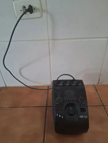 Módulo isolador estabilizador