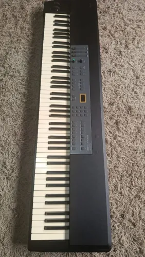 Piano M-Audio prokeys 88 e controlador