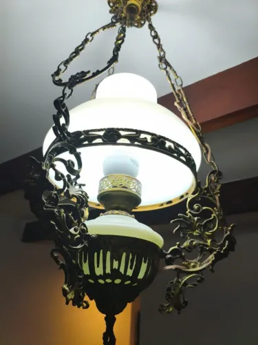 LUSTRE ANTIGO, FEITO EM BRONZE - CLÁSSICO