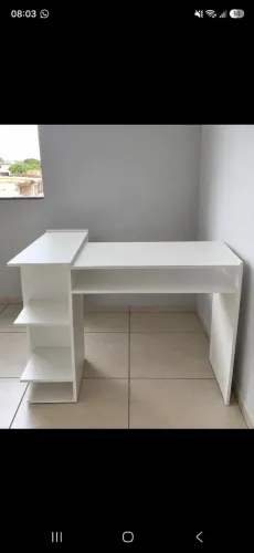 Mesa manicure em L