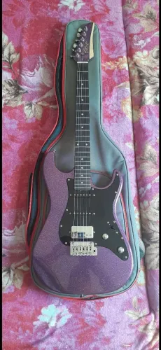 Troco guitarra seizi kataa por celular 