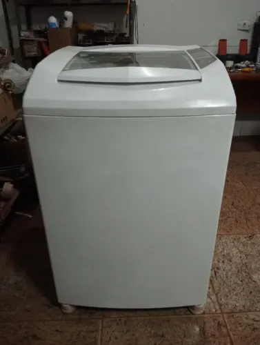 Máquina de Lavar Brastemp 10kg Cesto de Inox