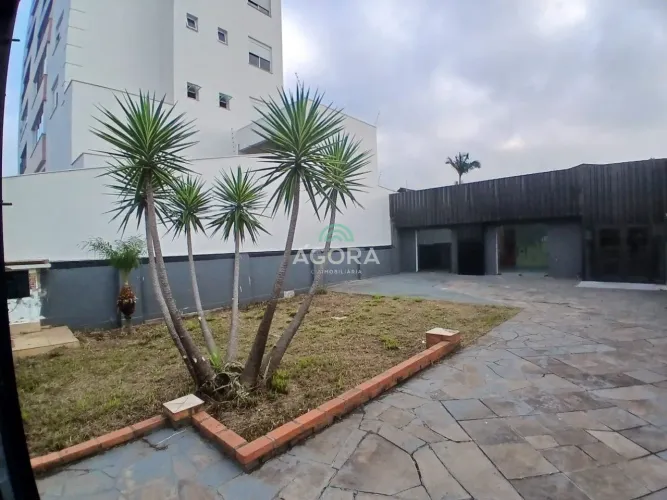 Casa Comercial com 120m² - OPORTUNIDADE -