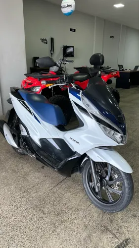 Pcx Dlx 2022