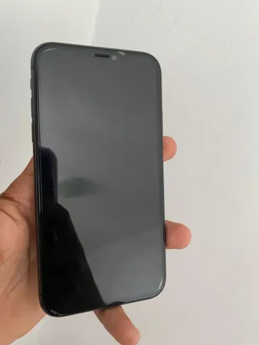iPhone 11 64Gb preto
