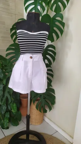 Short em alfaiataria branco Tam P