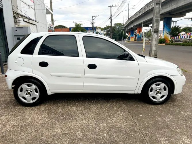 Chevrolet Corsa Hat. Maxx 1.4 8V Econoflex 5P 2011