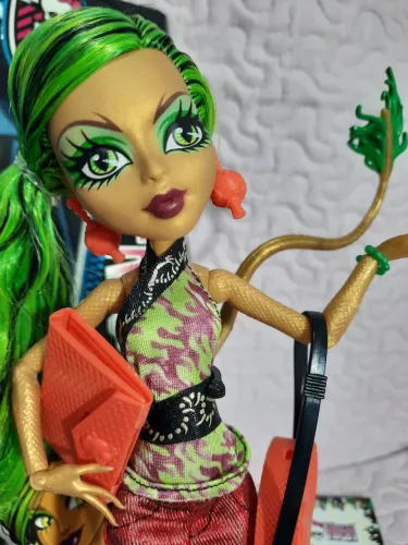 MONSTER HIGH JINAFIRE LONG G1