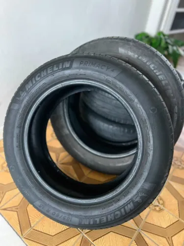 Pneus Michelin Primacy 4 180/60 aro 15