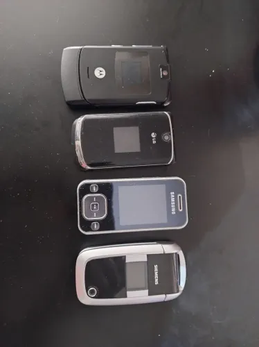 Celular antigo