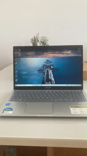 Notebook VivoBook ASUS X515EA 