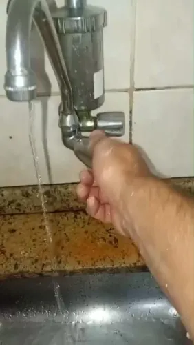 Alugo quarto e sala