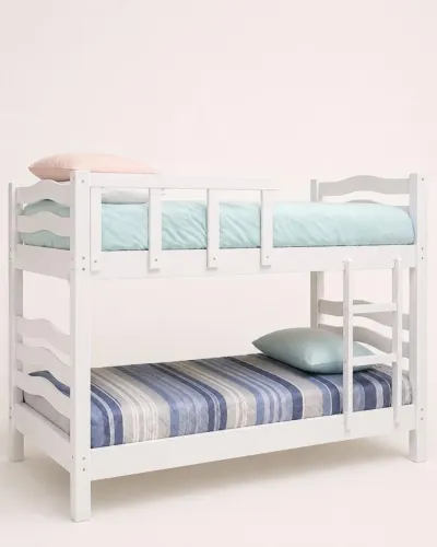 Cama beliche de madeira