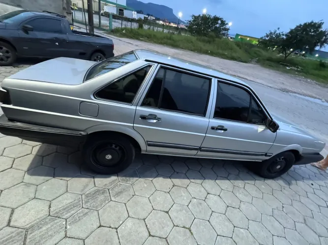 Volkswagen Santana Exclusiv 2.0 MI/ Executivo 2.0i (álcool) 1990