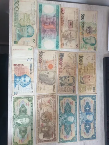 Vendo Notas Antigas excelentes para colecionador em perfeito estado.
