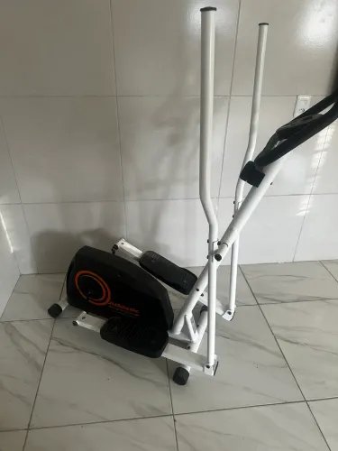 Elíptico Athletic Magnetron