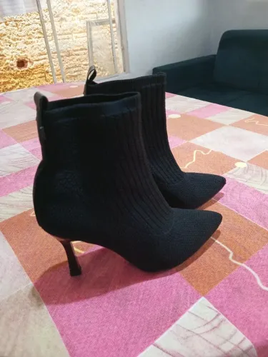 Bota dakota n 36 /200,00 reais