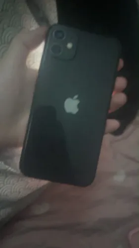 Celular iPhone 11
