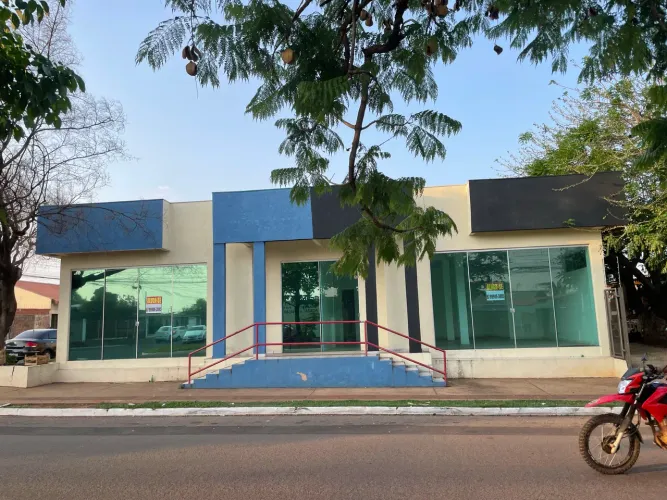 Salão comercial 