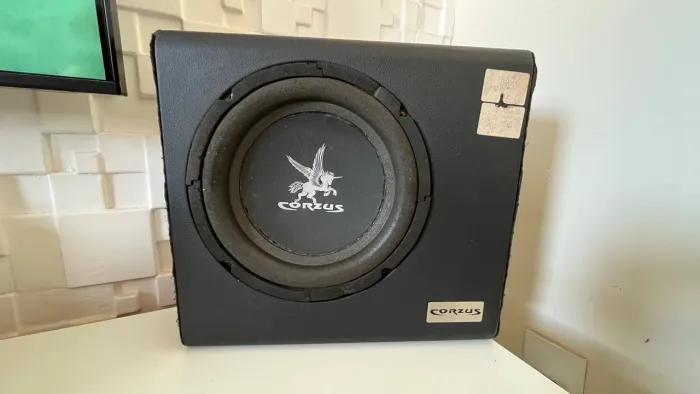 Caixa Amplificada Automotiva Corzus CXS 200 Slim 8'' Polegadas 200W RMS