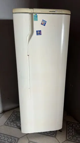 Geladeira Electrolux frost free