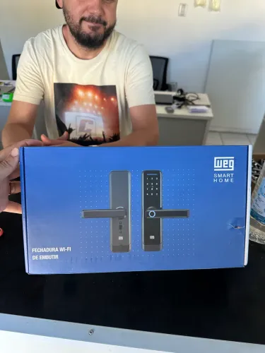 Vendo fechadura eletrônica WEG