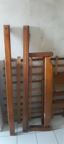 R$300,00: Cama de casal de angelim com colchão .