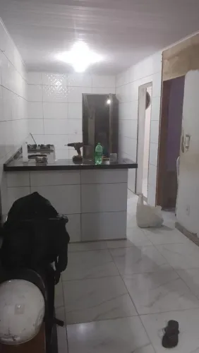 Vendo casa no novo horizonte  casa fica em um beco tem portão e só entra quem mora la